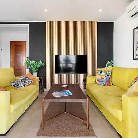 Casa Ideal A Pocos Pasos De La Playa Con Piscina Y Vistas Al Mar