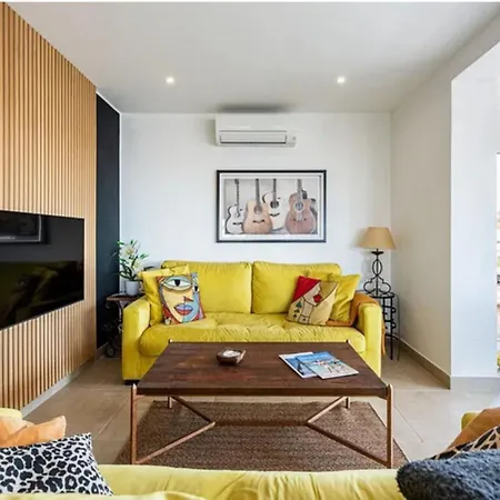 Casa Ideal A Pocos Pasos De La Playa Con Piscina Y Vistas Al Mar Fuengirola